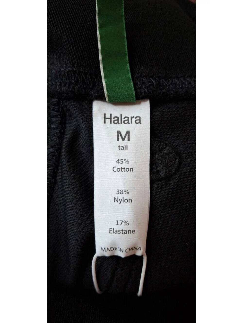 Halara Women's Black Flare Denim Jeans NWT size M